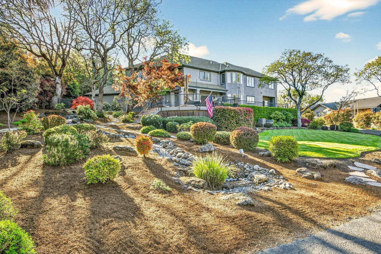 Photo of 2583 Oak View 3 of 92