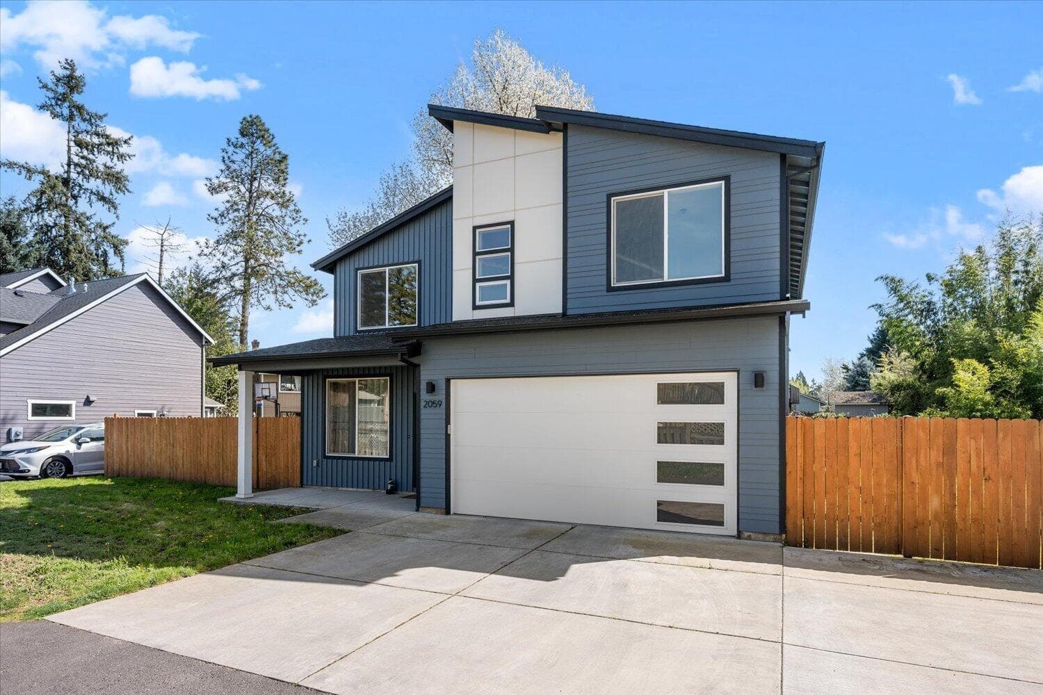 Photo of 2059 176th 2 of 32