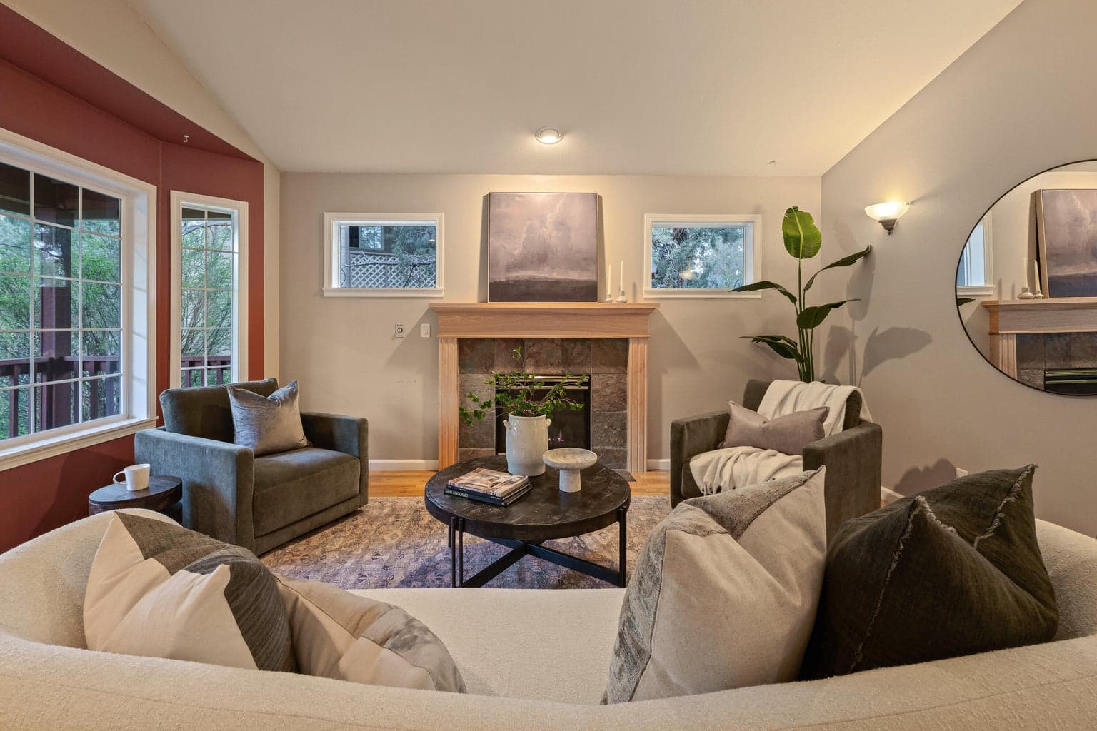 Front living room near entry