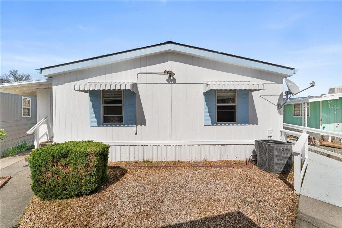 114 Briarwood
