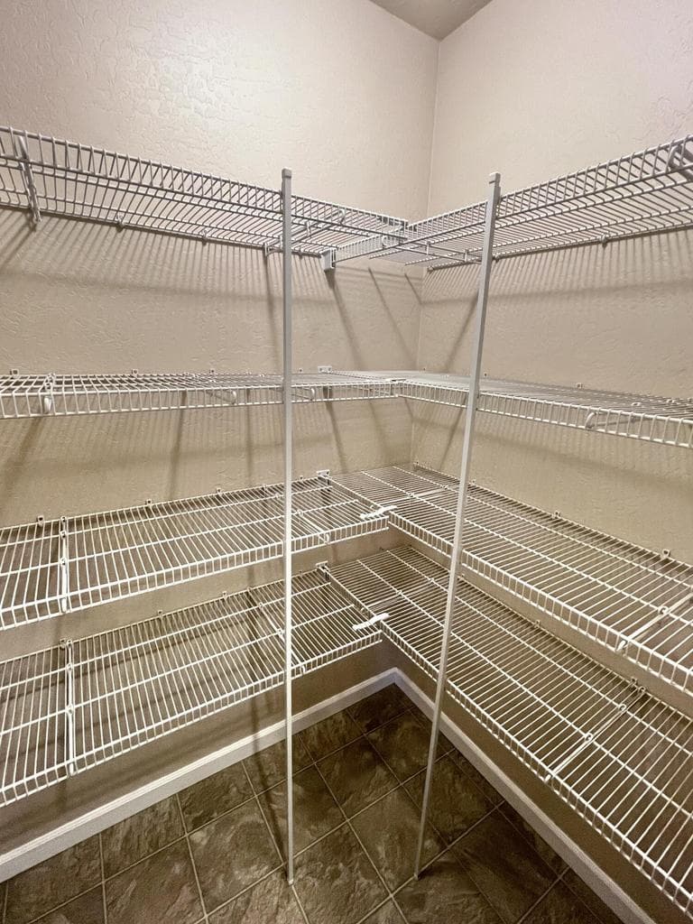 Photo of 303 Live Oak 5 of 20
