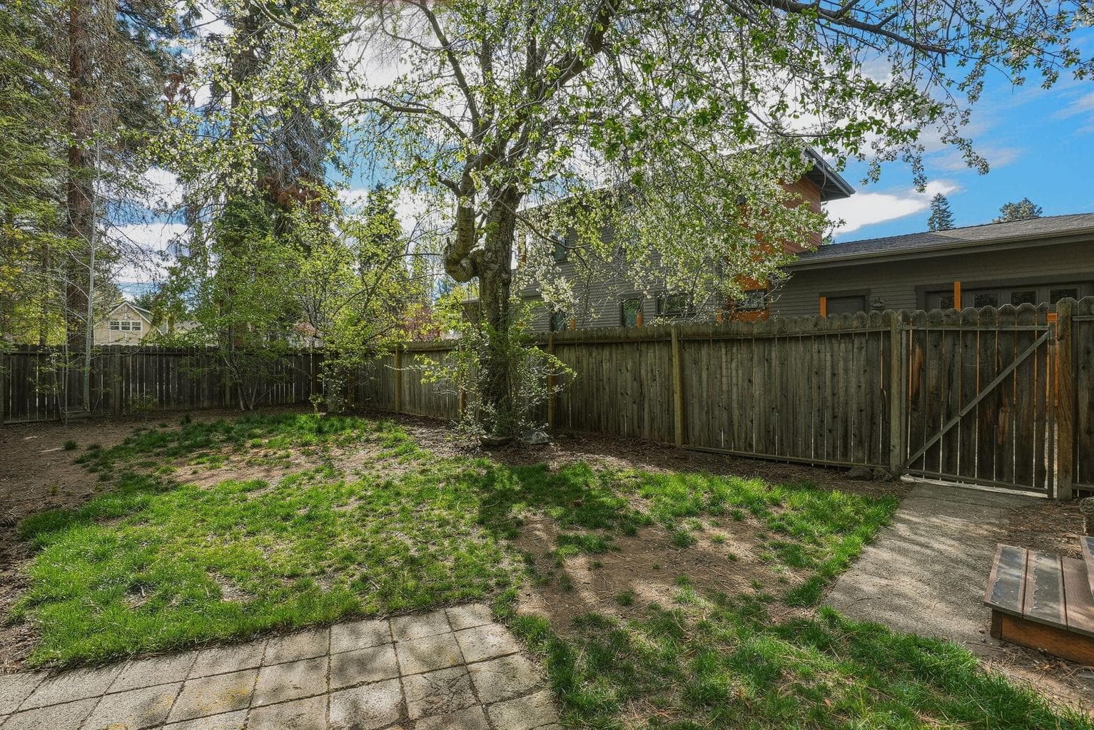 Photo of 1715 1st 5 of 32
