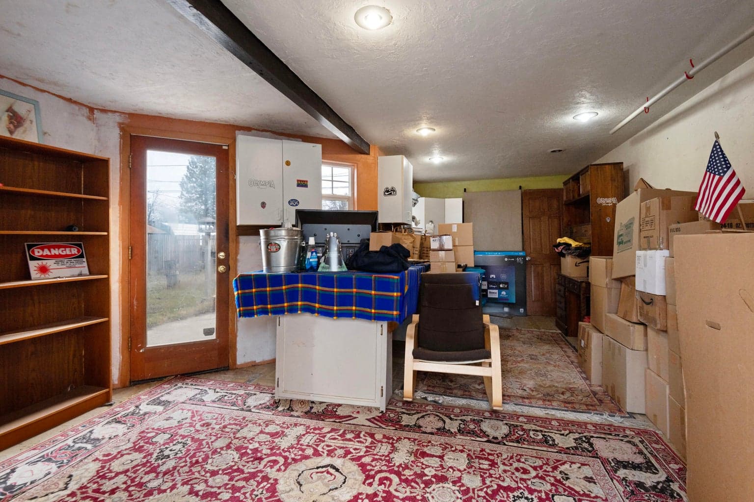 Photo of 243 W Adams Avenue 11 of 19