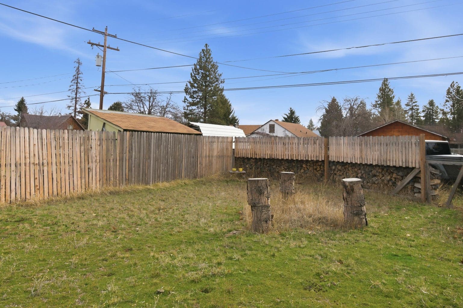 Photo of 243 W Adams Avenue 14 of 19