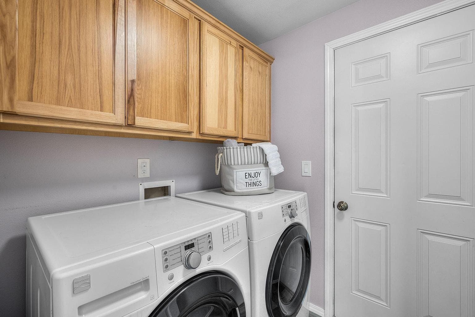 Photo of 628 NW Green Forest Circle 21 of 43