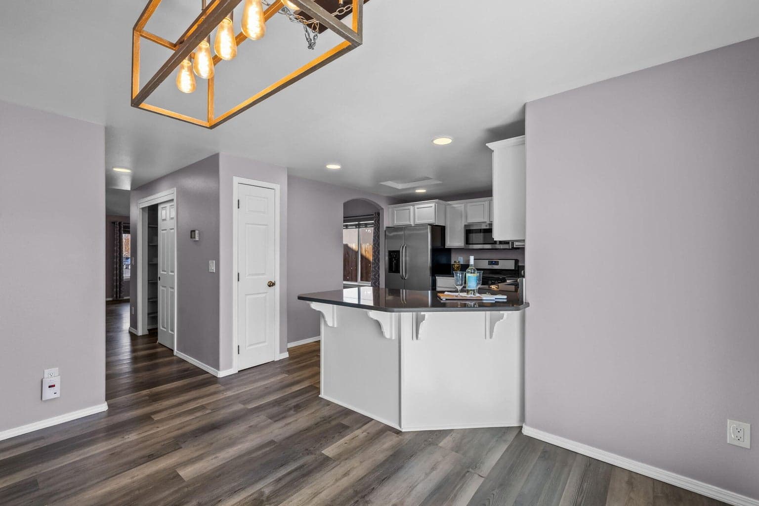 Photo of 628 NW Green Forest Circle 14 of 43