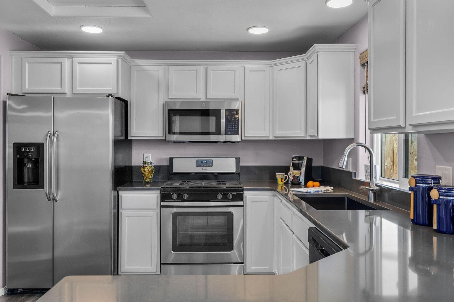 Photo of 628 NW Green Forest Circle 12 of 43