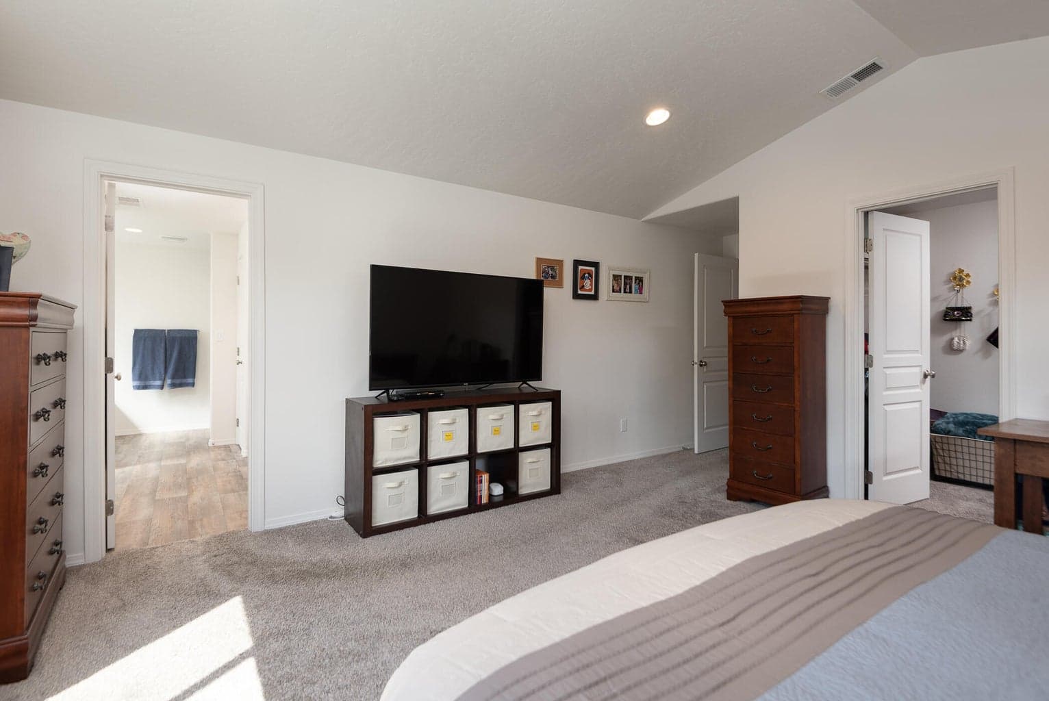 Photo of 2955 NE Quiet Canyon Drive 15 of 30