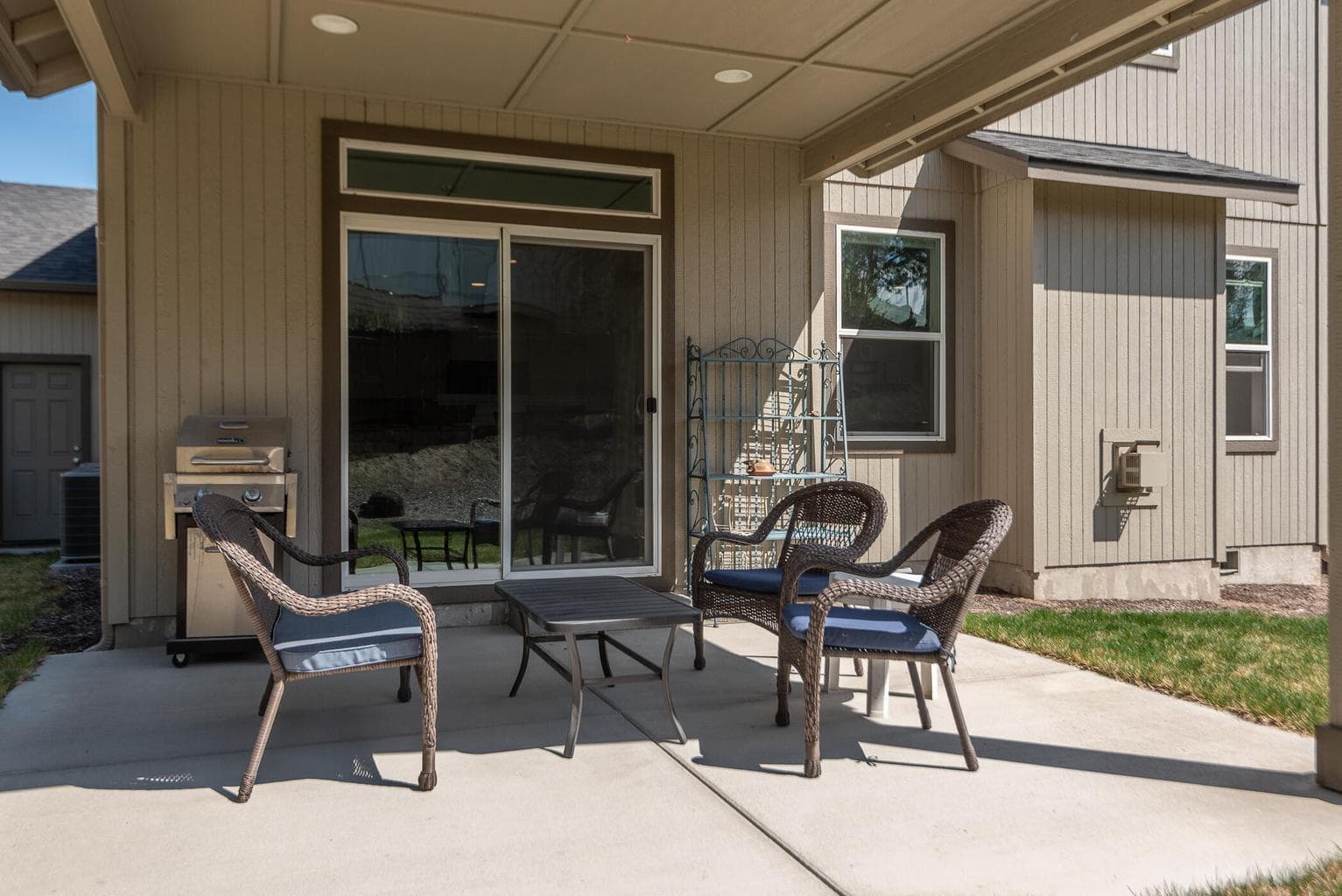 Photo of 2955 NE Quiet Canyon Drive 30 of 30