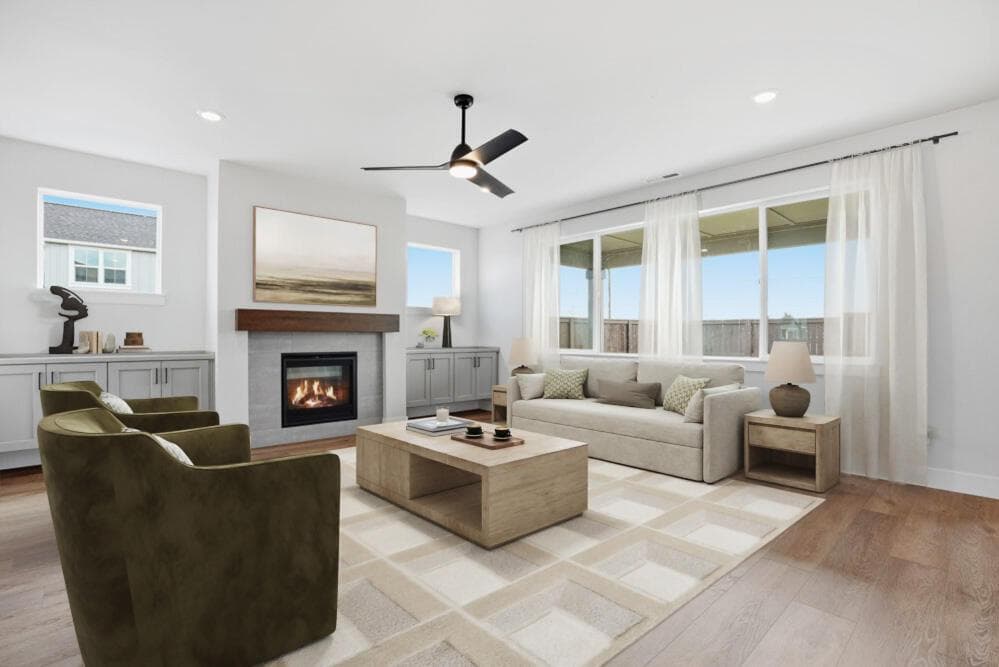 Photo of 3923 NE Oakside Lp 3 of 20