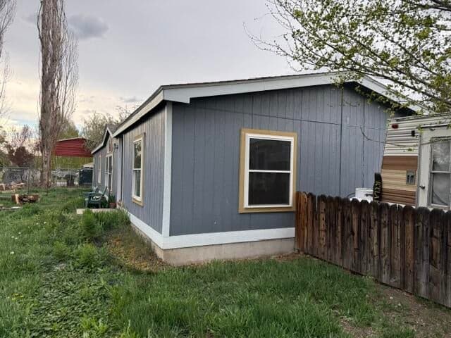 Photo of 399 SE Idlewood Street 14 of 18