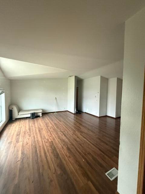 Photo of 399 Idlewood 5 of 18