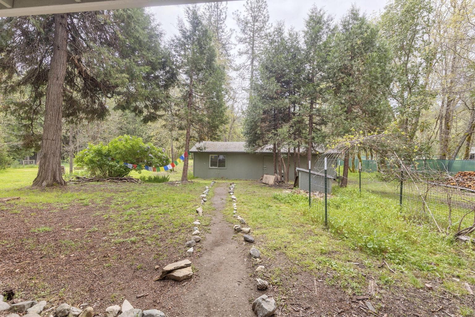 Photo of 1625 Cedar Flat 4 of 71