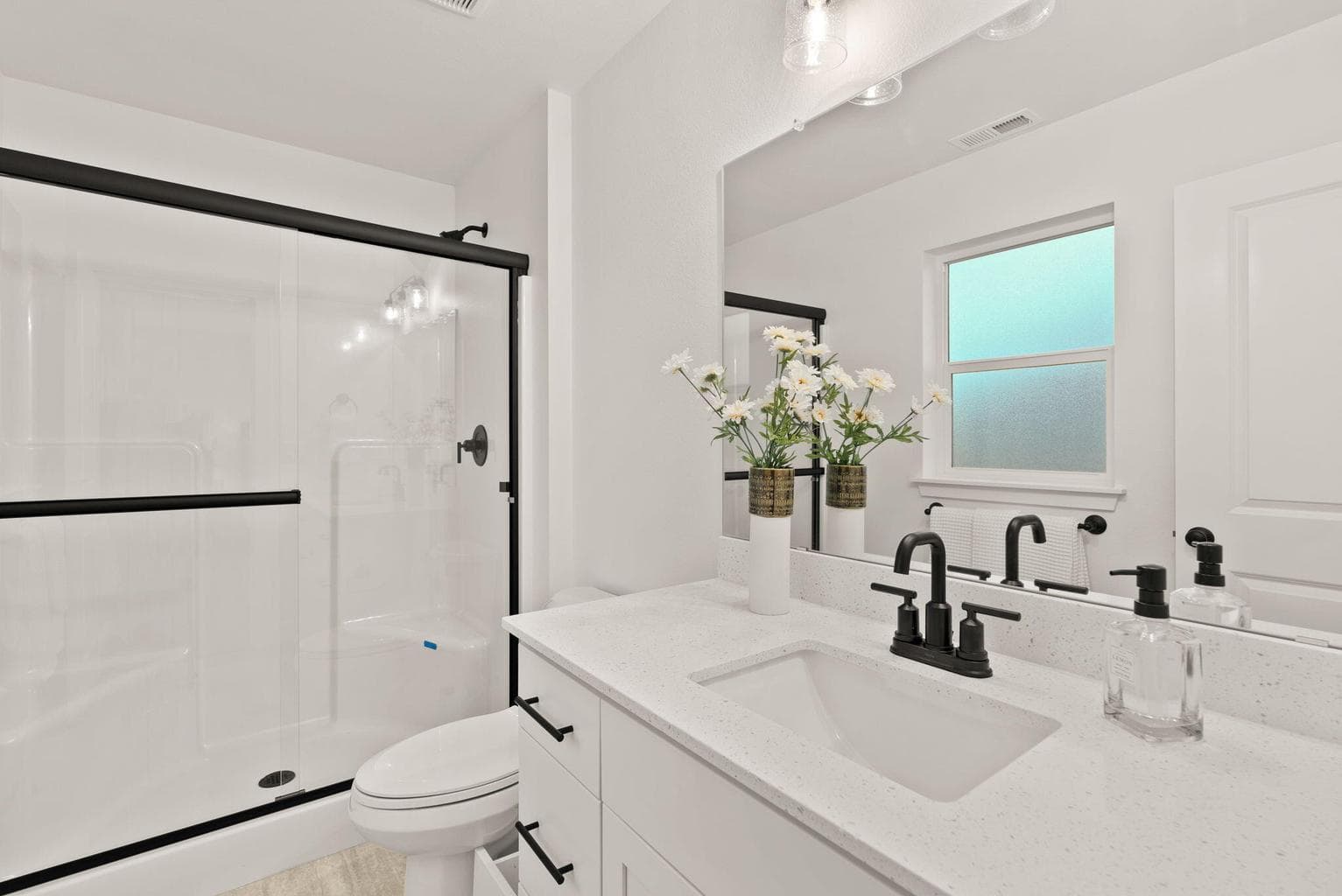 Photo of 407 NW Monte Vista Avenue 18 of 24