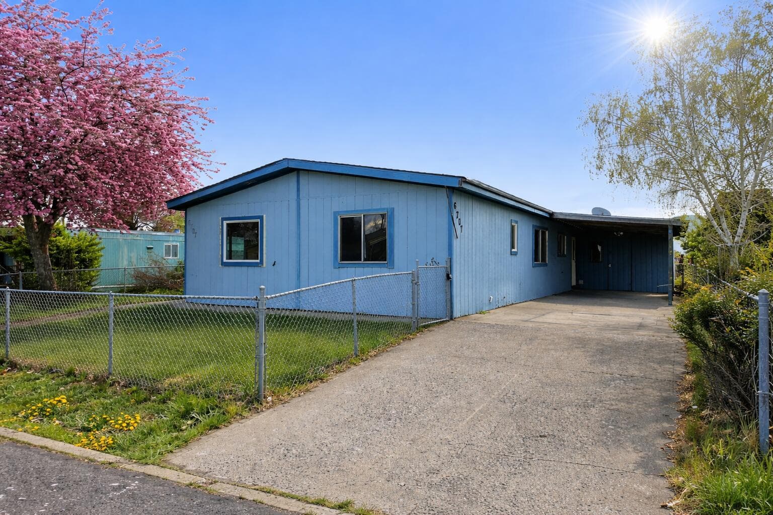 Photo of 6707 Waggoner Court 3 of 19