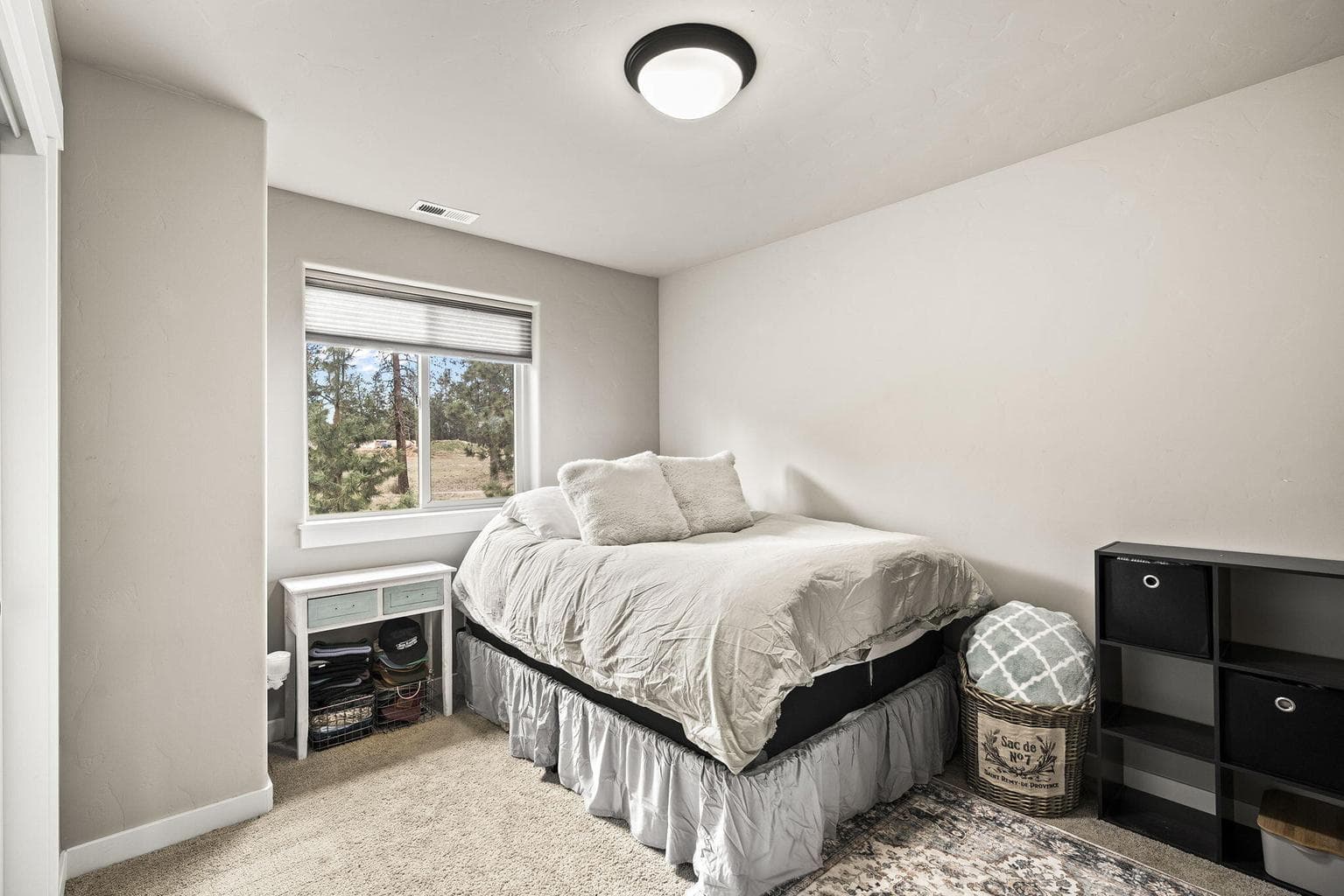 Photo of 60439 Hedgewood Lane 24 of 40