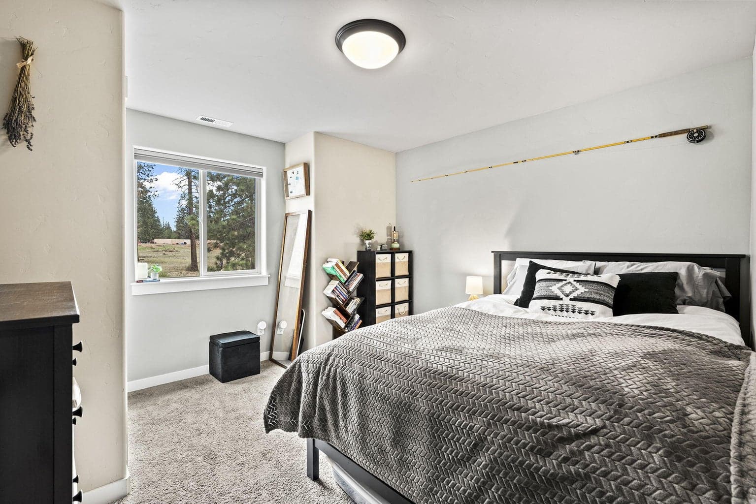 Photo of 60439 Hedgewood Lane 25 of 40