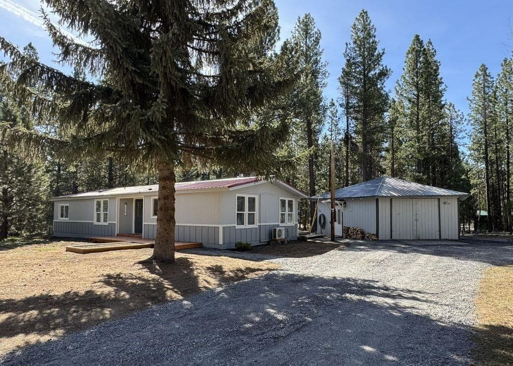 14561 Nuthatch, La Pine, 97739