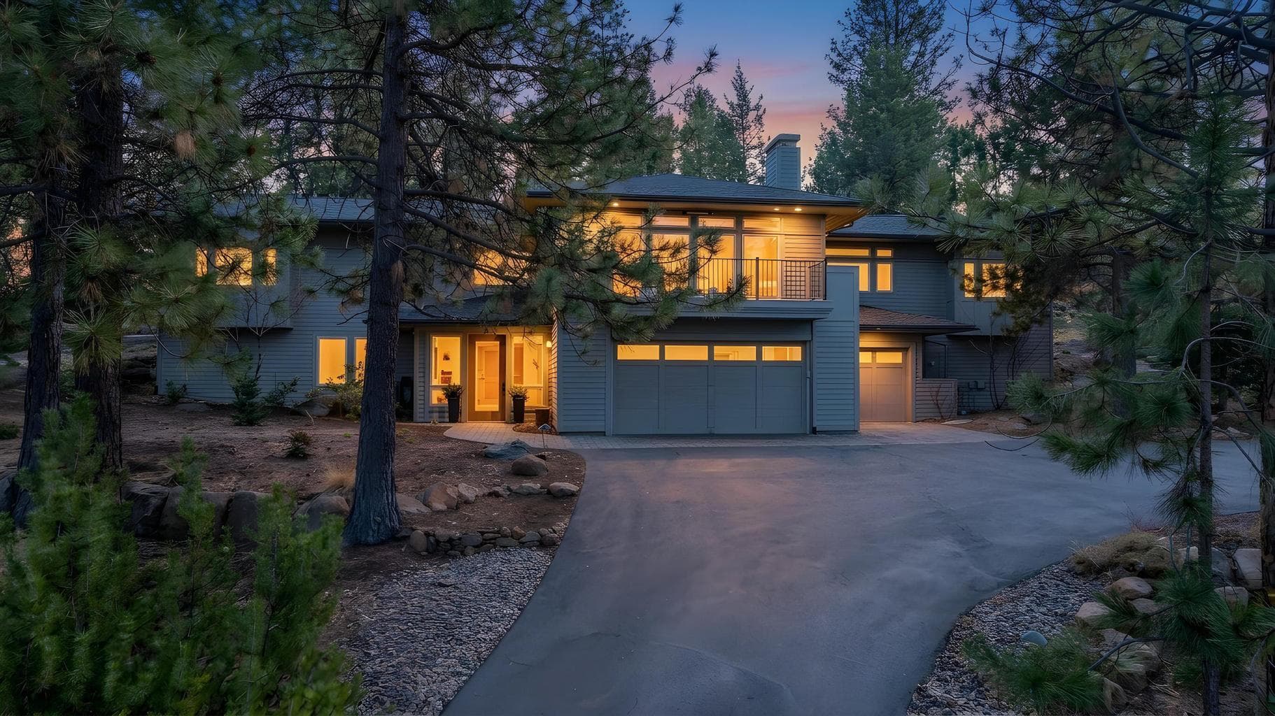 2589 Champion, Bend, 97703