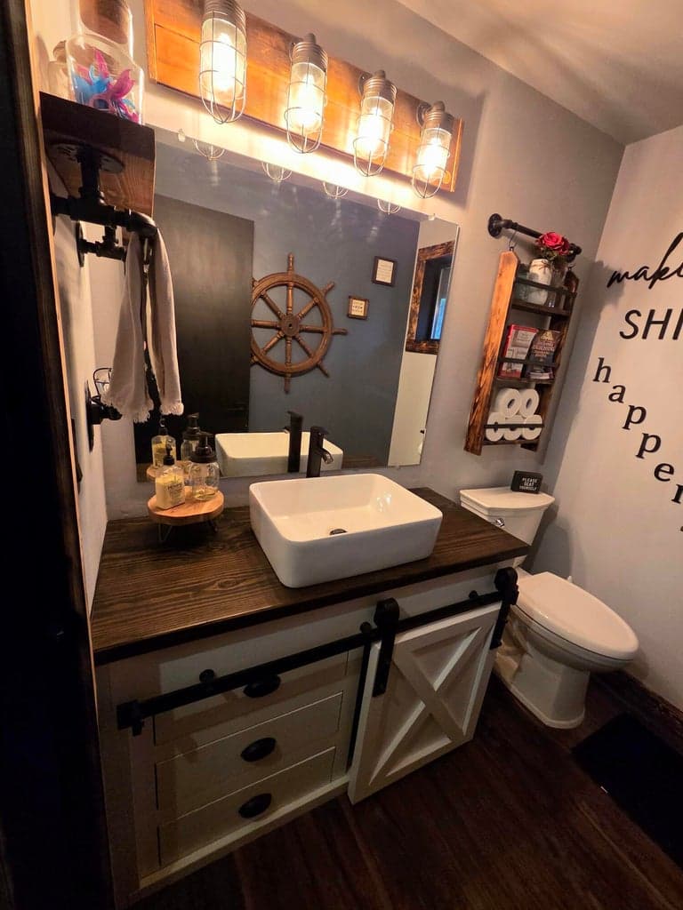 another half-bathroom view