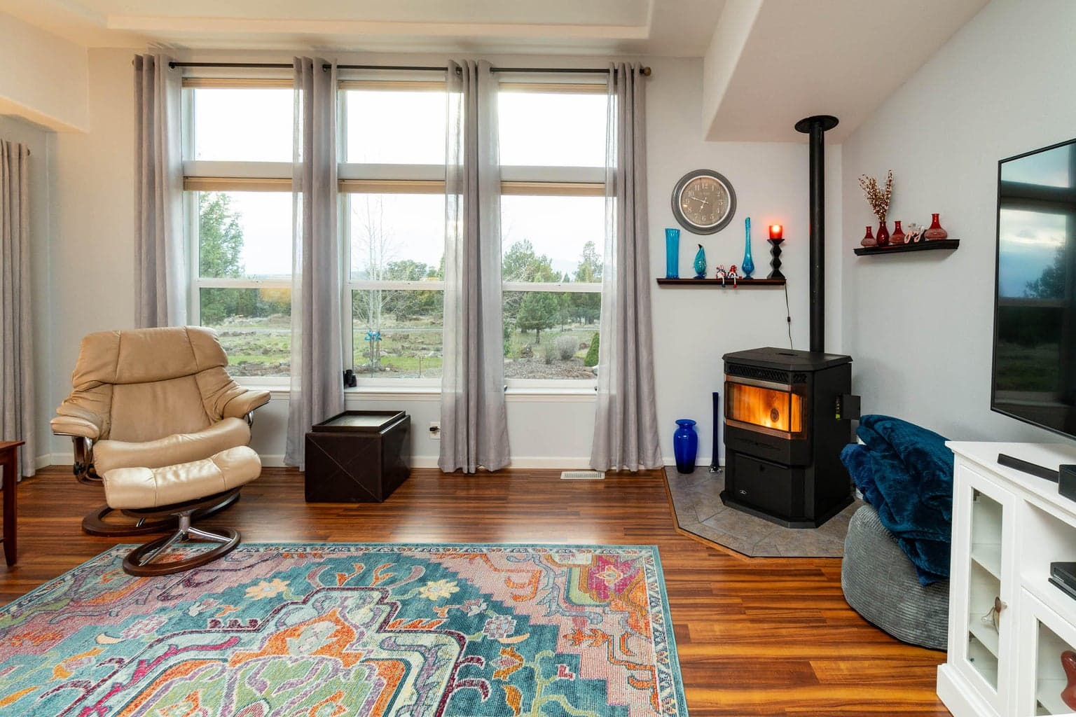 Photo of 4590 SE Wampum Road 16 of 82