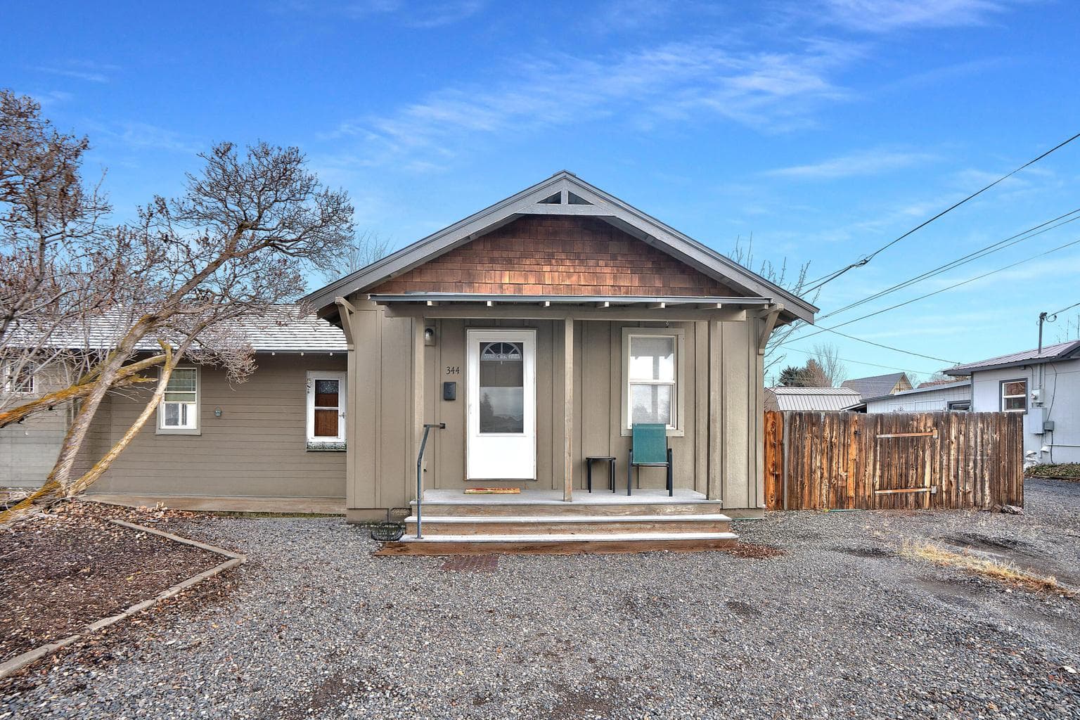 Photo of 344 Elm 2 of 20