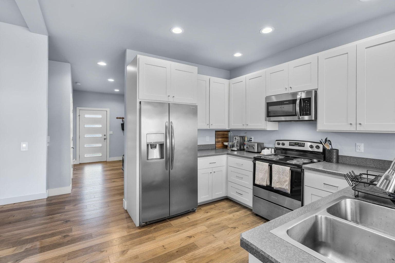 Photo of 1726 27th 5 of 31