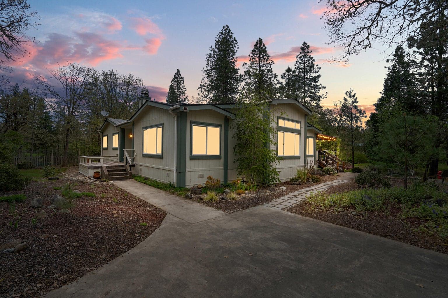 Photo of 6301 Rockydale 2 of 56