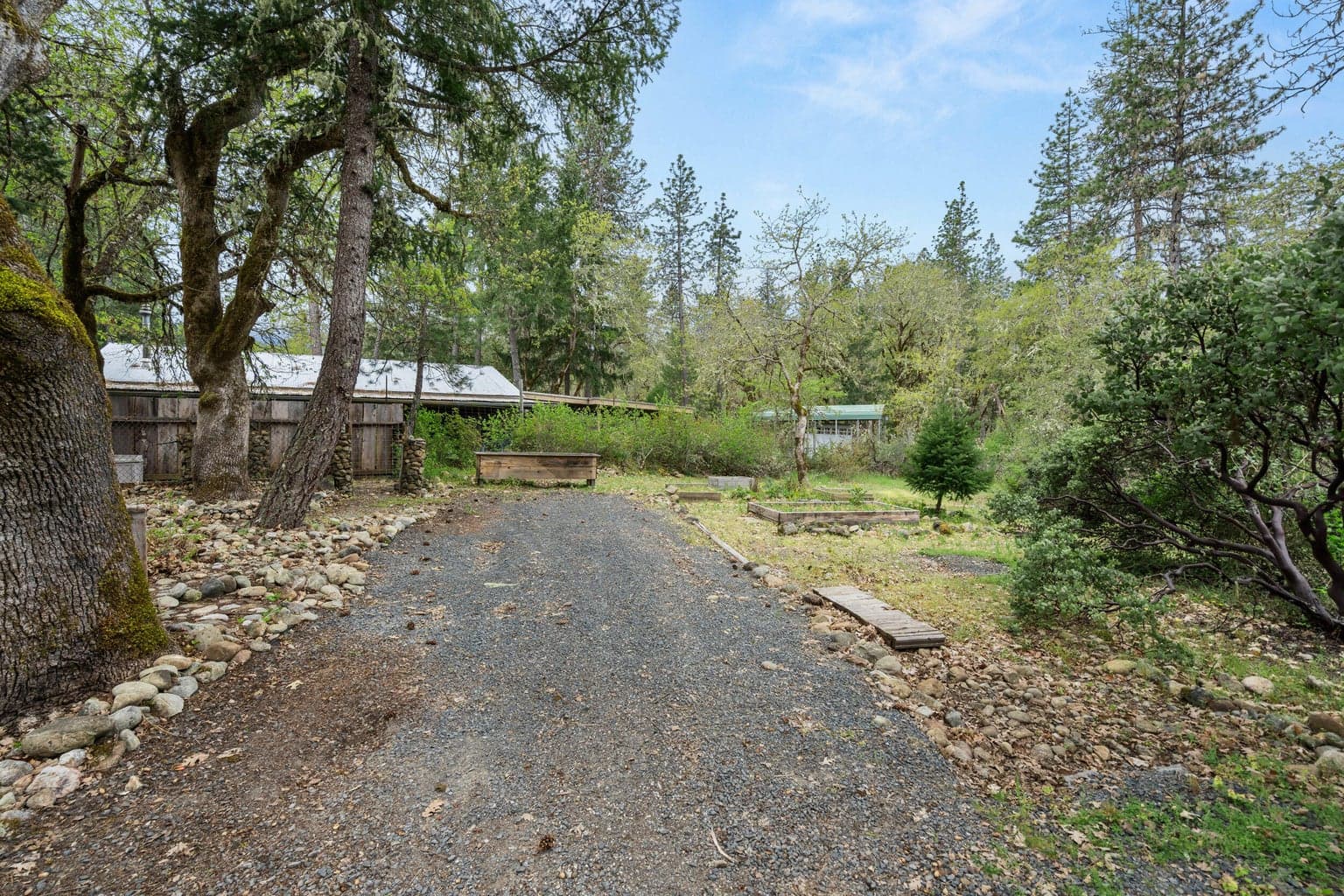 Photo of 6301 Rockydale 4 of 56