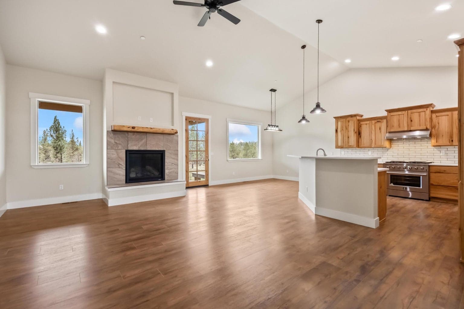 Photo of 1784 Texas 5 of 47
