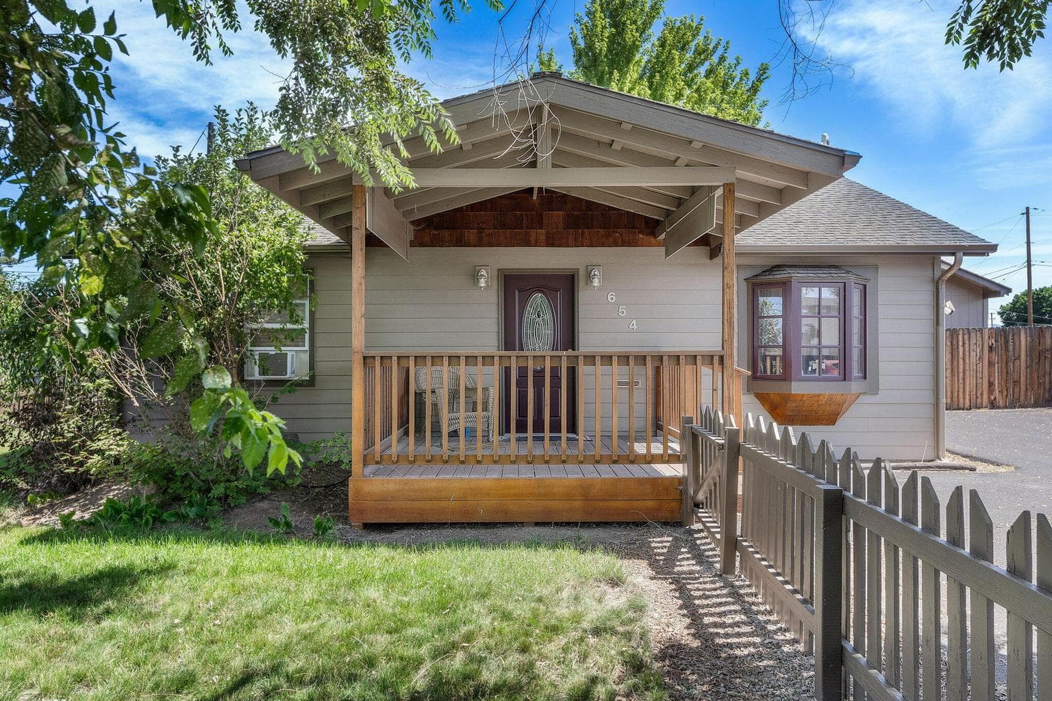 654 NW 4th Street. Great curb appeal!