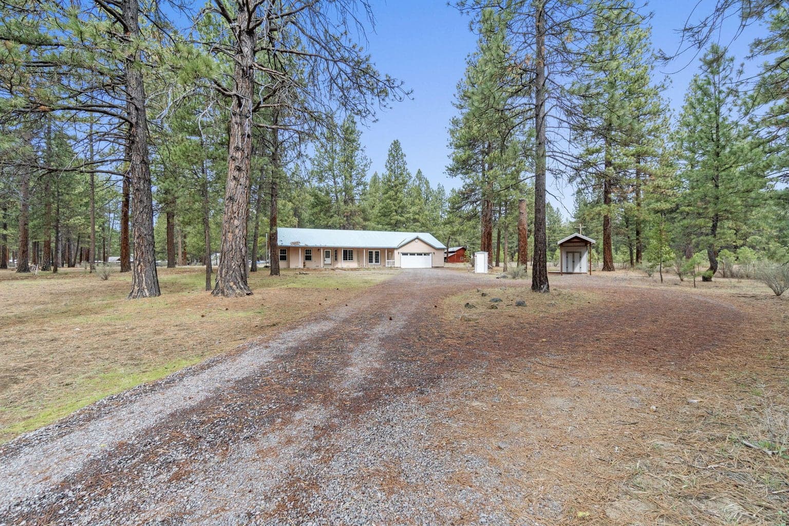 Photo of 39314 Chiloquin Ridge 6 of 58