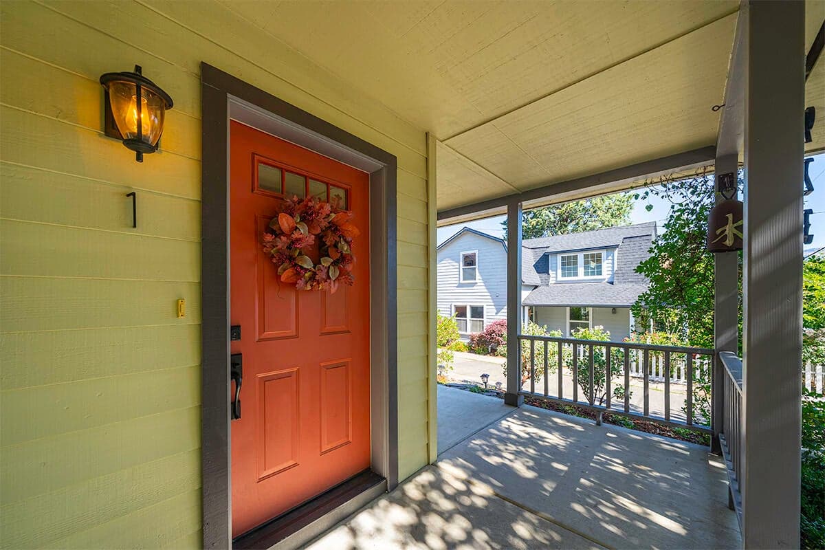 Photo of 923 Bellview 5 of 43