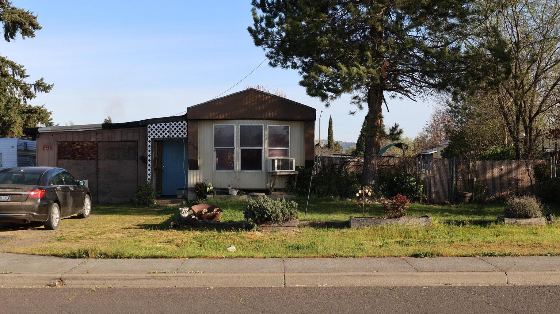 2799 Avenue A