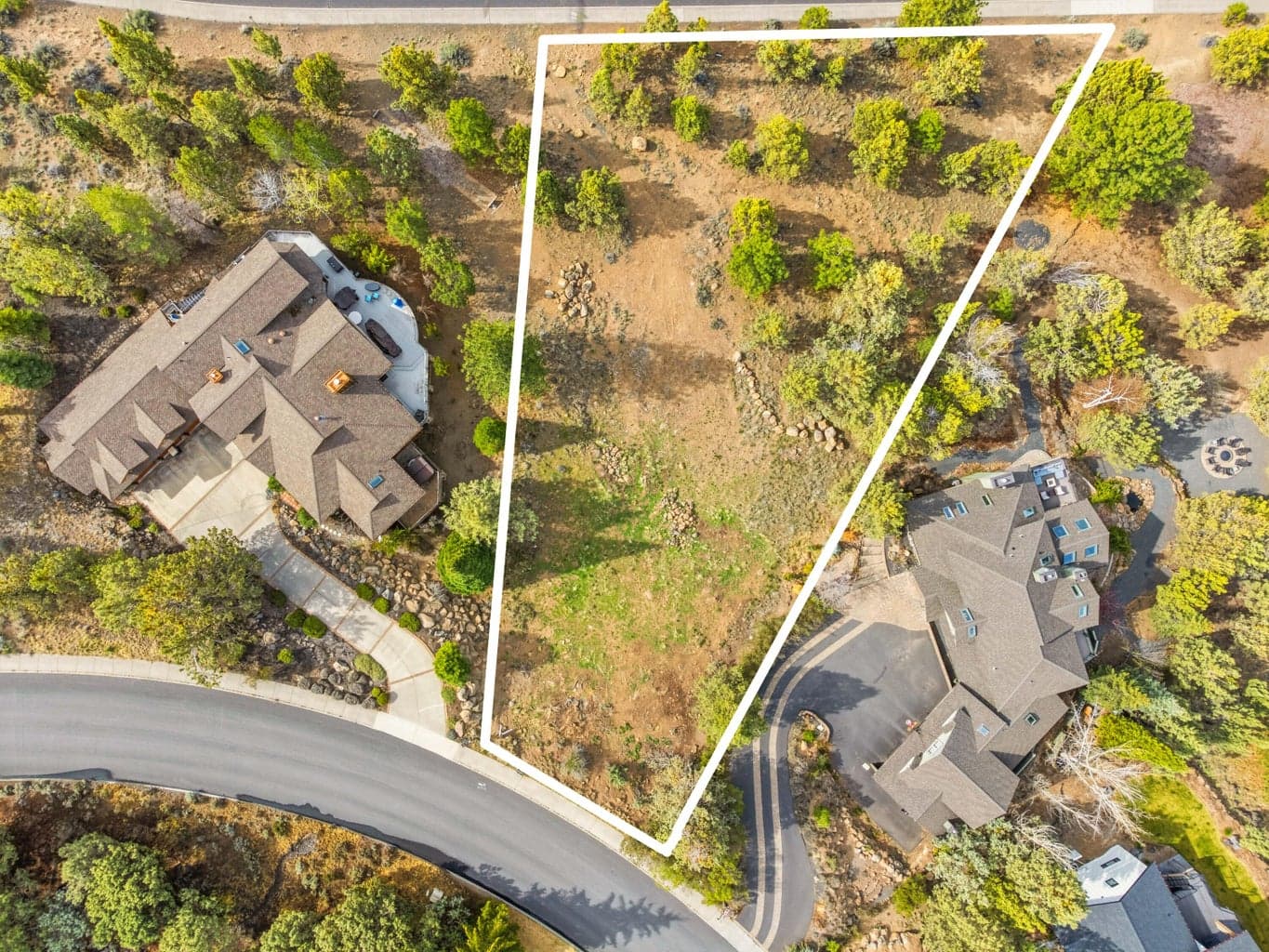 Photo of 2861 Nightfall Circle 5 of 20