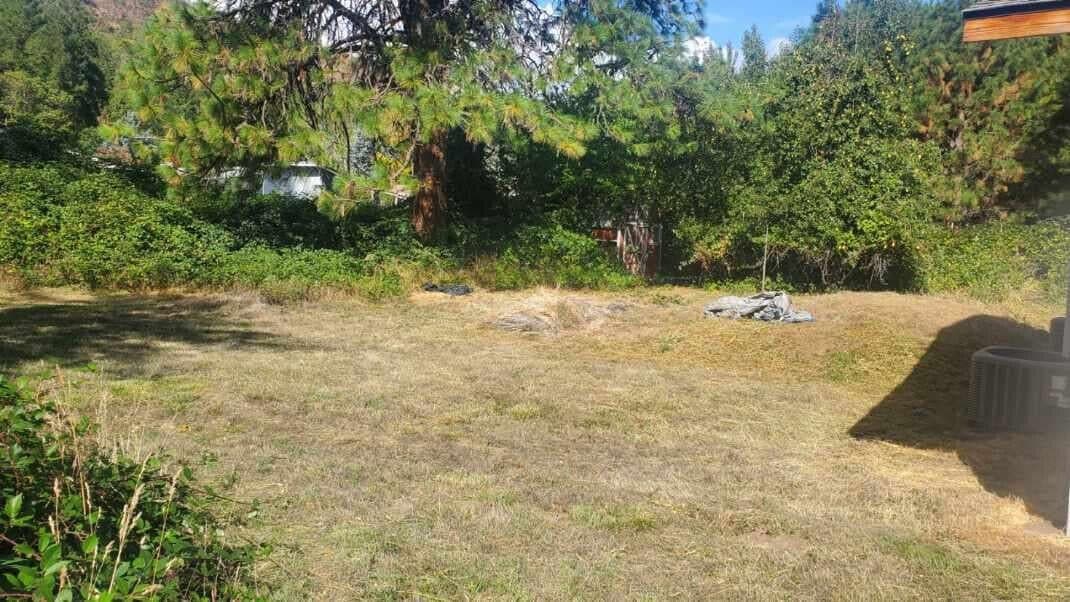 Photo of 161 Evans Creek 4 of 30