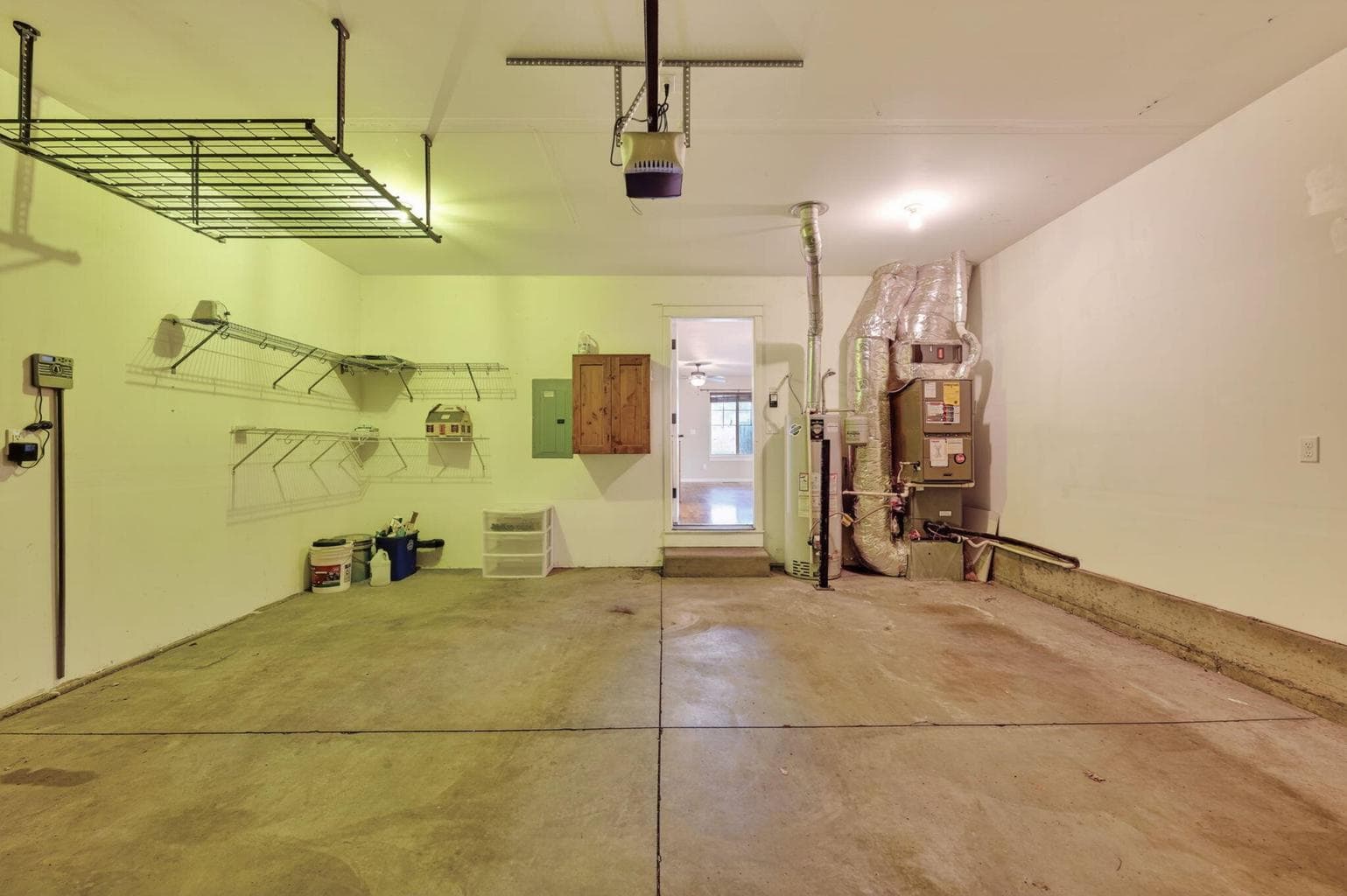 Photo of 20252 Badger Road 33 of 36