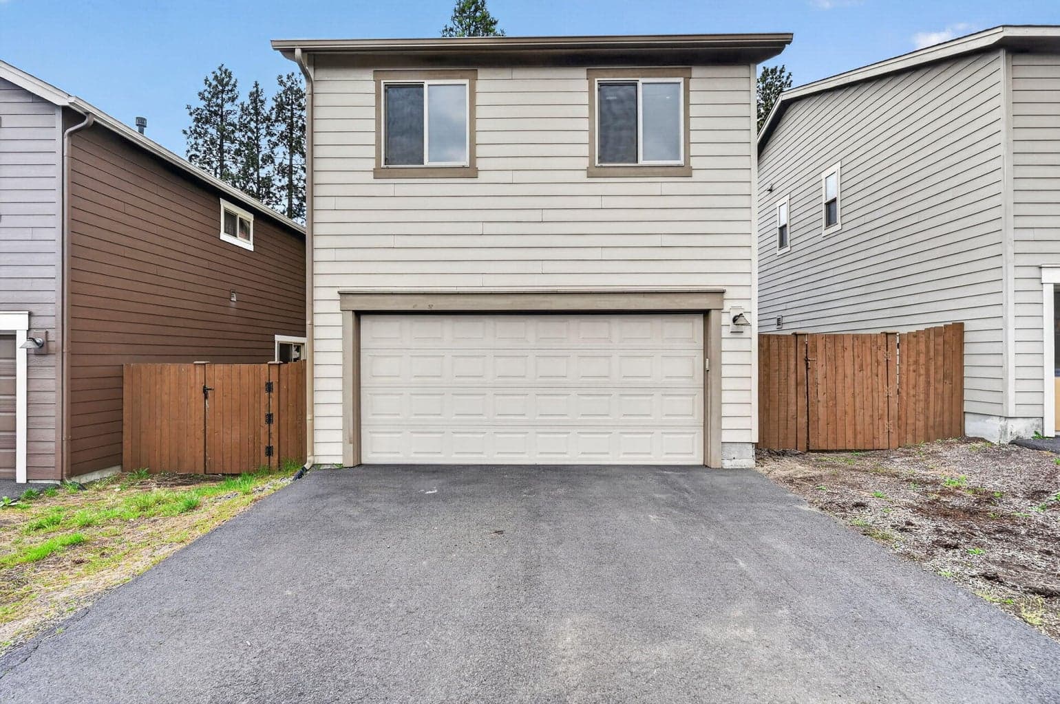 Photo of 20252 Badger Road 36 of 36