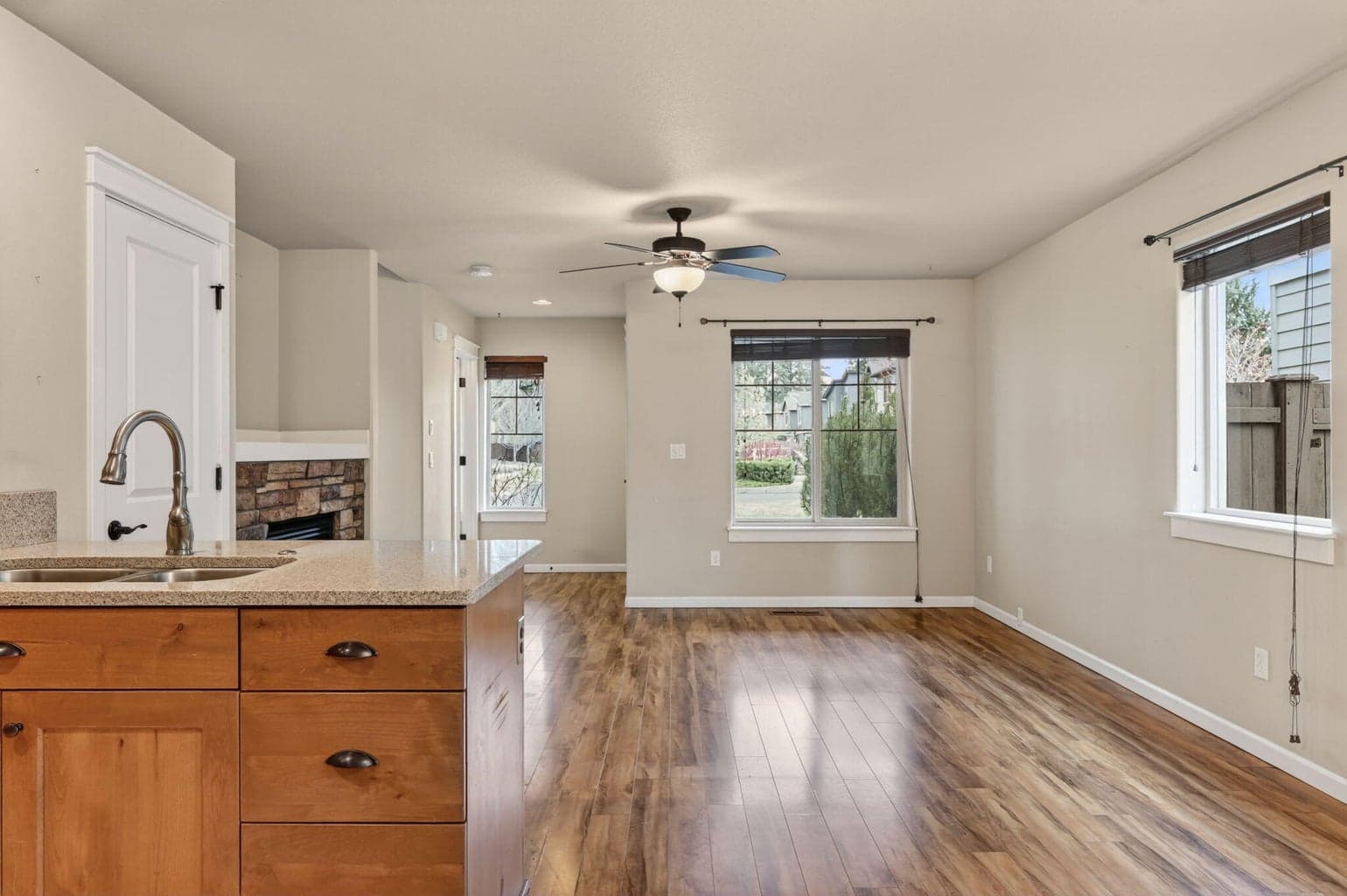 Photo of 20252 Badger Road 28 of 36