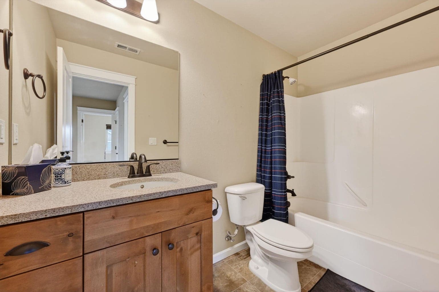 Photo of 20252 Badger Road 30 of 36