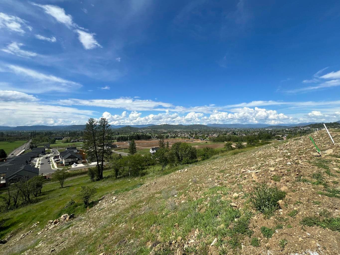 Photo of 437 Pinnacle Ridge 4 of 9