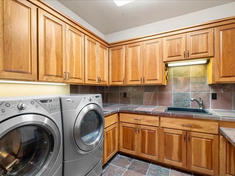 Photo of 10811 Ironstone Court 39 of 64
