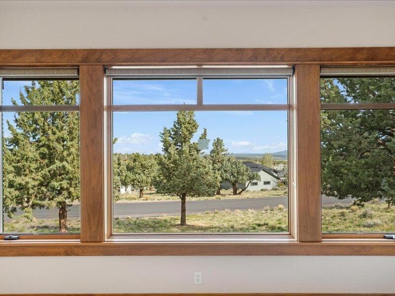 Photo of 10811 Ironstone Court 32 of 64