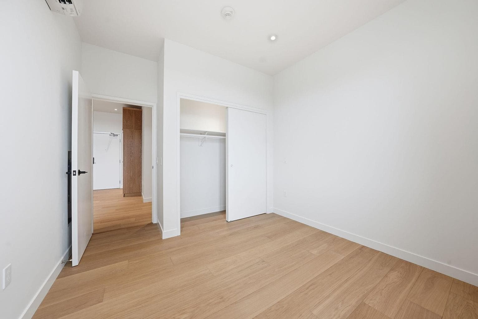 Photo of 2745 NW Ordway Avenue 17 of 24