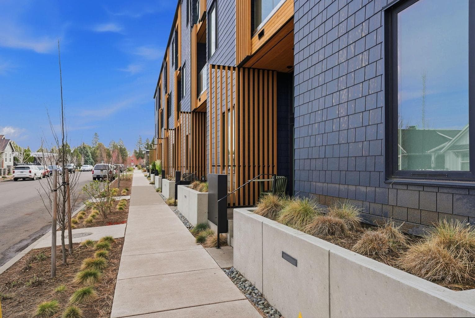 Photo of 2745 NW Ordway Avenue 22 of 24