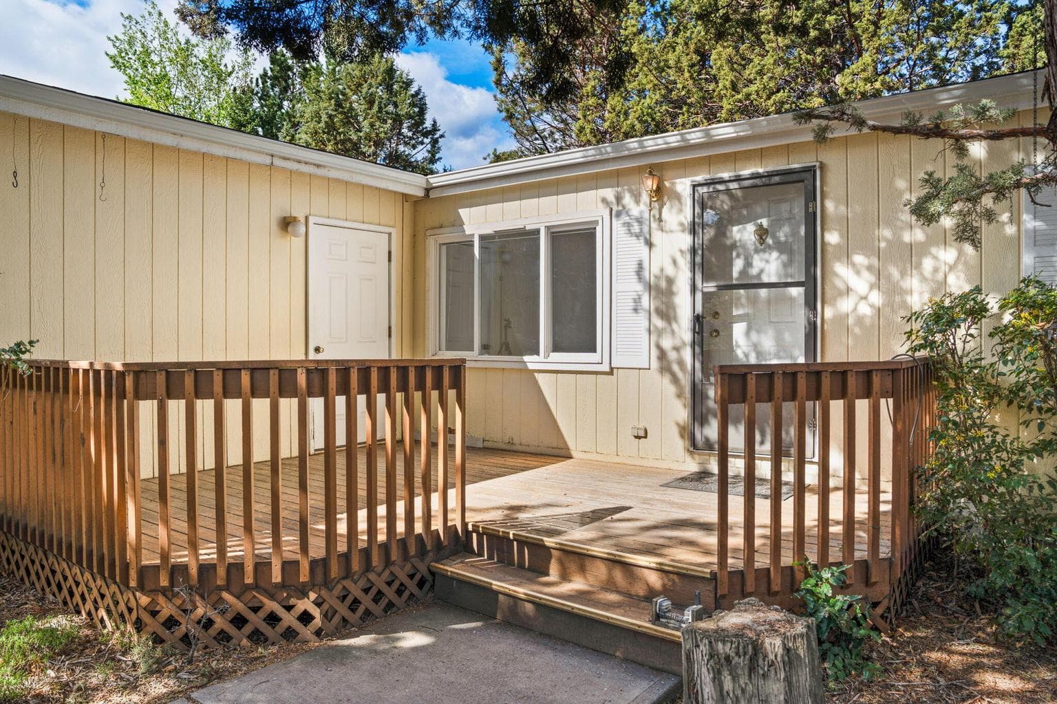 Photo of 1015 Valleywood 1 of 45