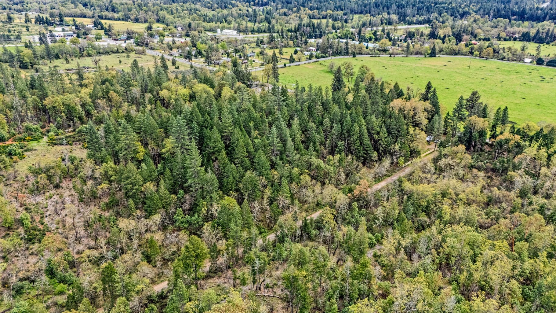 Photo of 323 Valley Heights 4 of 11