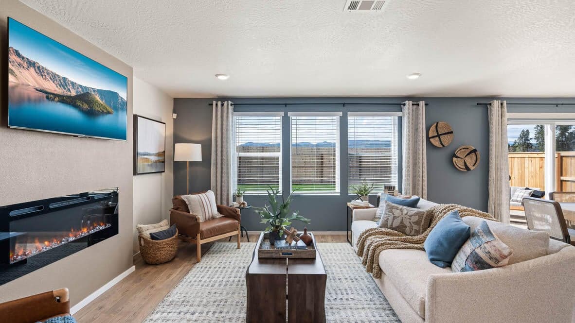 Photo of 2650 Addysen Pk 3 of 28