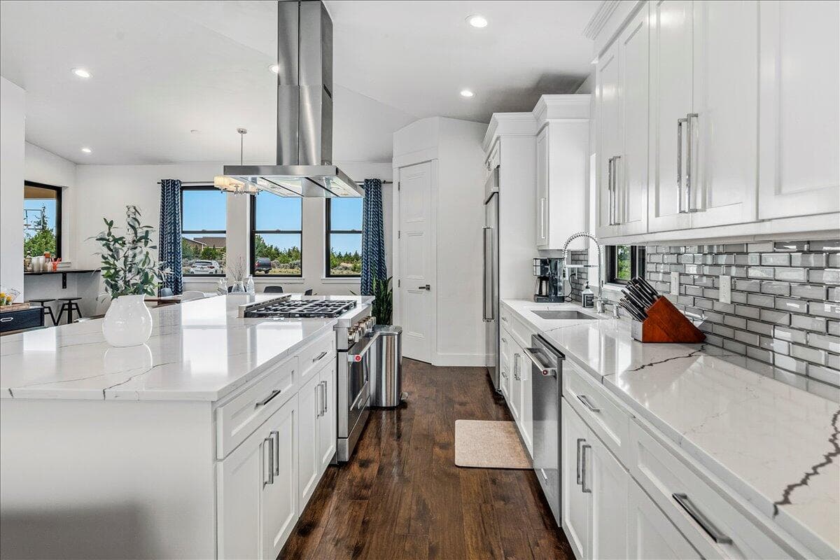 Photo of 8974 SW Copley Road 16 of 65