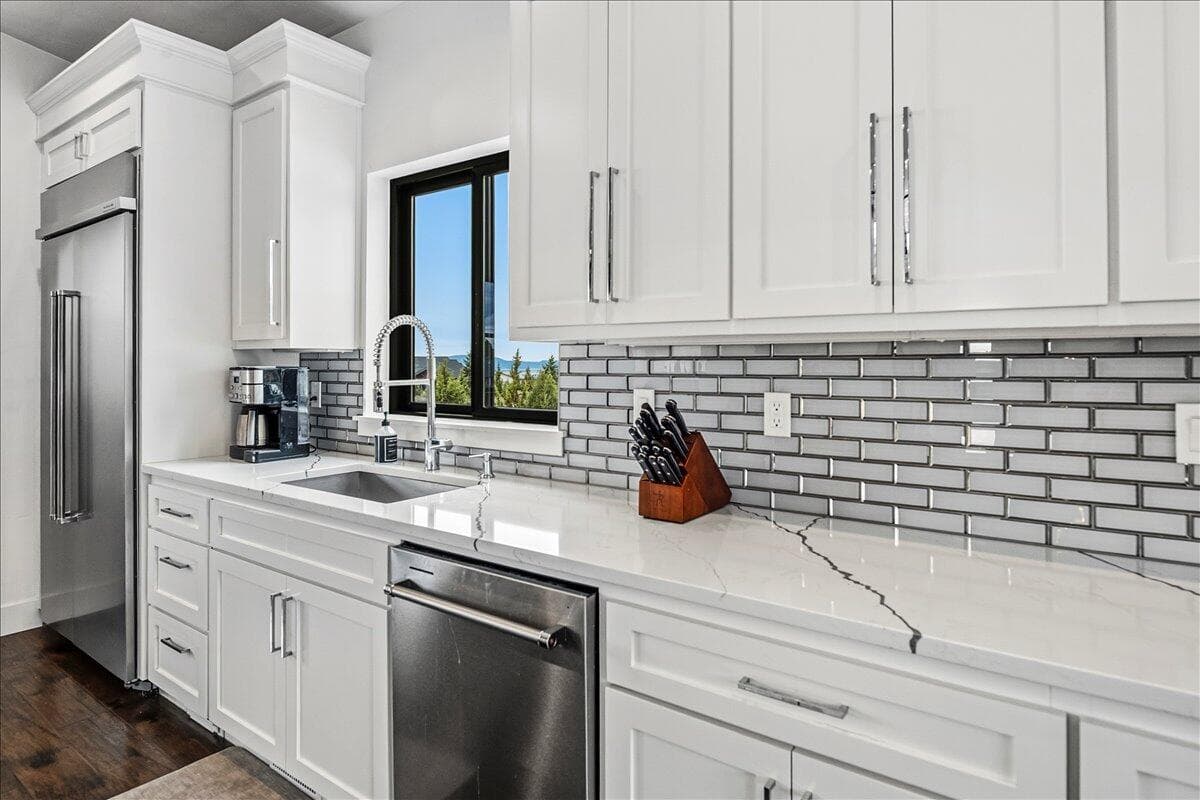 Photo of 8974 SW Copley Road 18 of 65